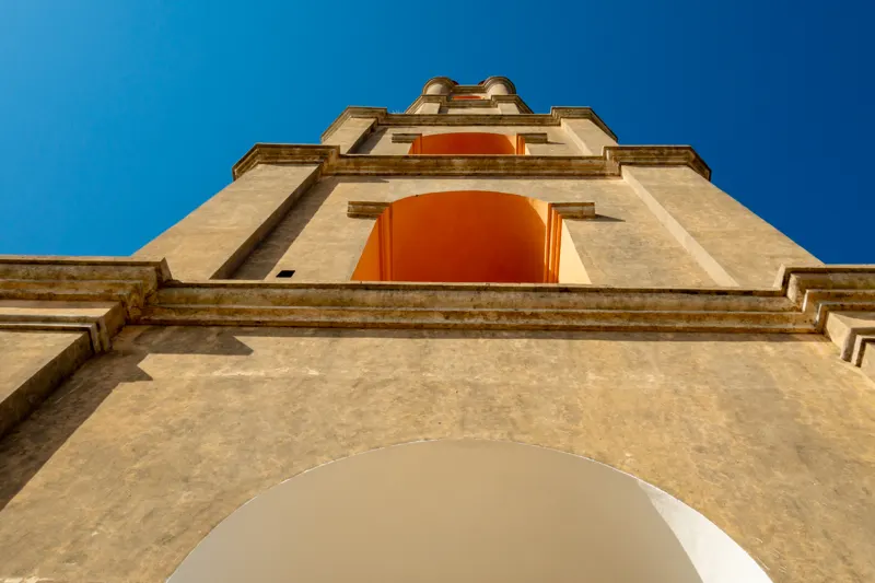 Horror tower — Manaca Iznaga, Cuba