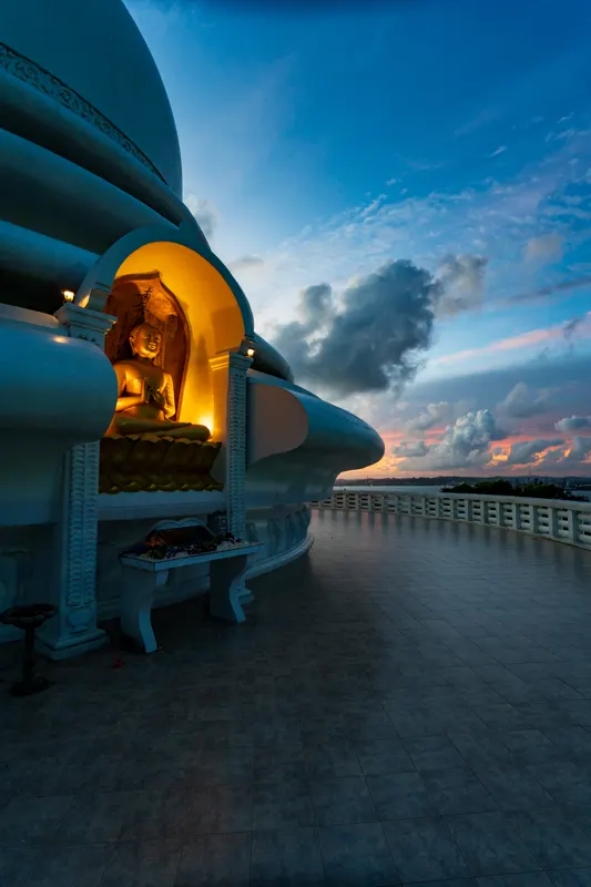 Serendib: Drums, Stupas and Salt Air — Unawatuna, Sri Lanka