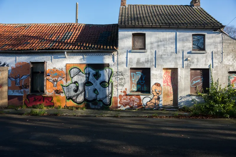 Doel, Written on the Walls — Belgium