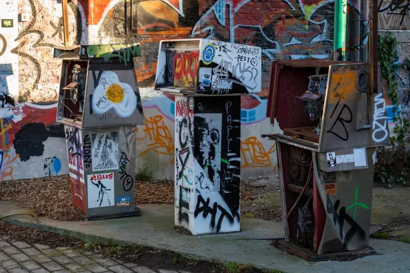 Doel, Written on the Walls — Belgium